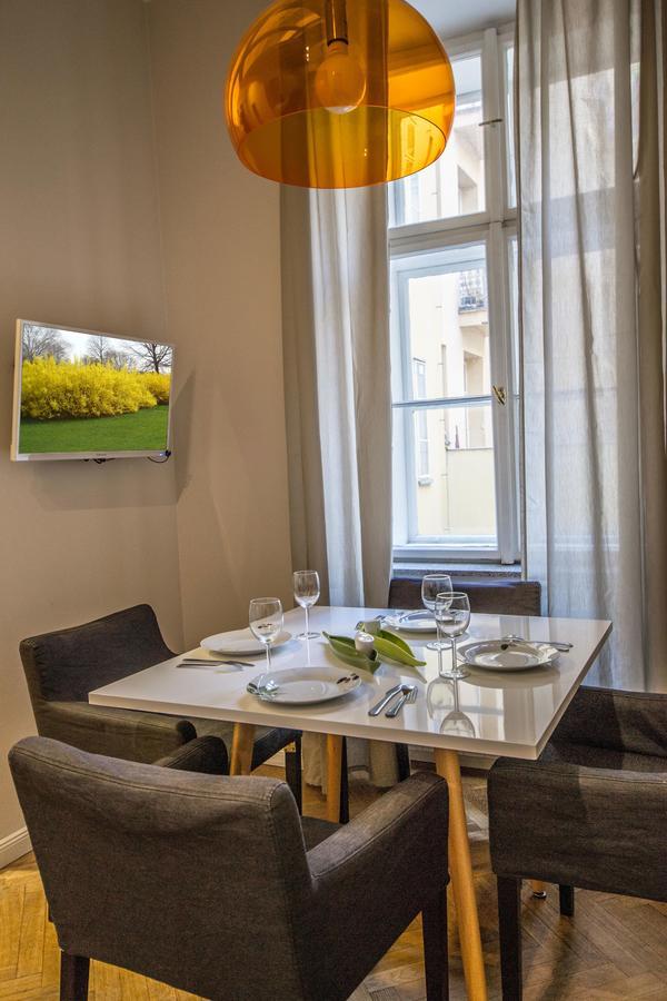 פראג Vojtesska Apartment By Ruterra מראה חיצוני תמונה